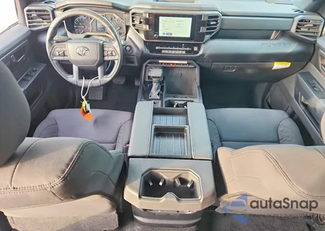 2026 Toyota Tundra Crewmax Sr z USA, uszkodzony, nr VIN 5TFKB5AB8TX053220